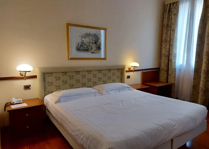 Phi Hotel Dei Medaglioni